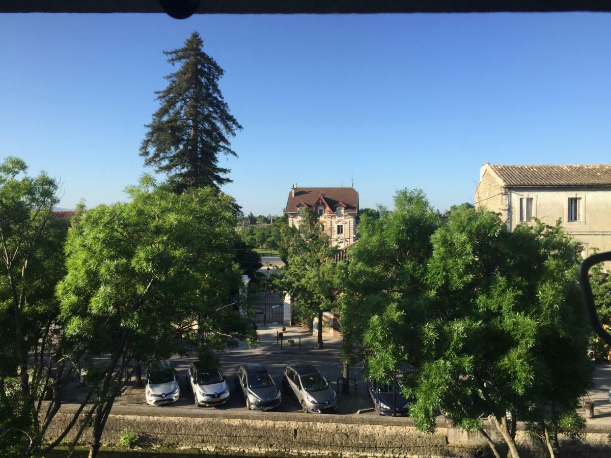 Suite Sur La Sorgue LʼIsle-sur-la-Sorgue Buitenkant foto